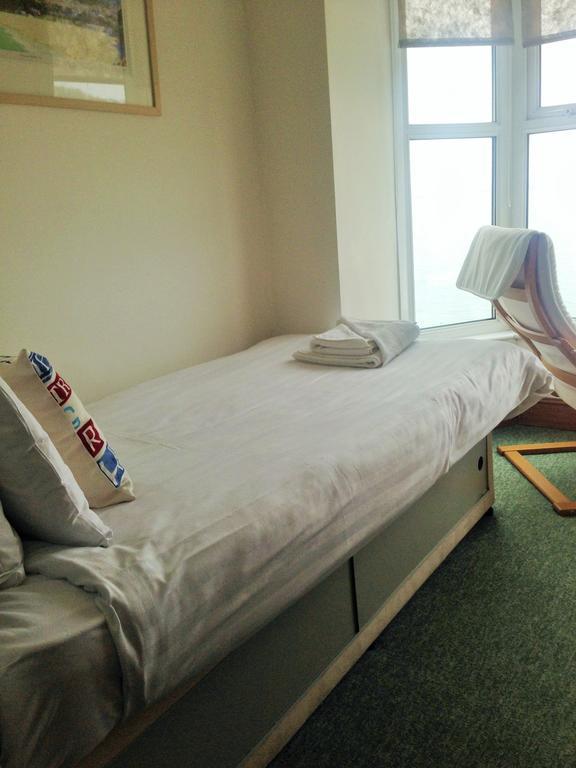 Carlyon Guest House Сент-Айвс Номер фото